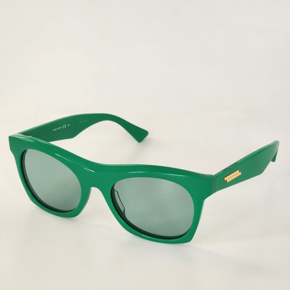 Bottega Veneta Square/Rectangle Sunglasses Green Fashion Designer RARE